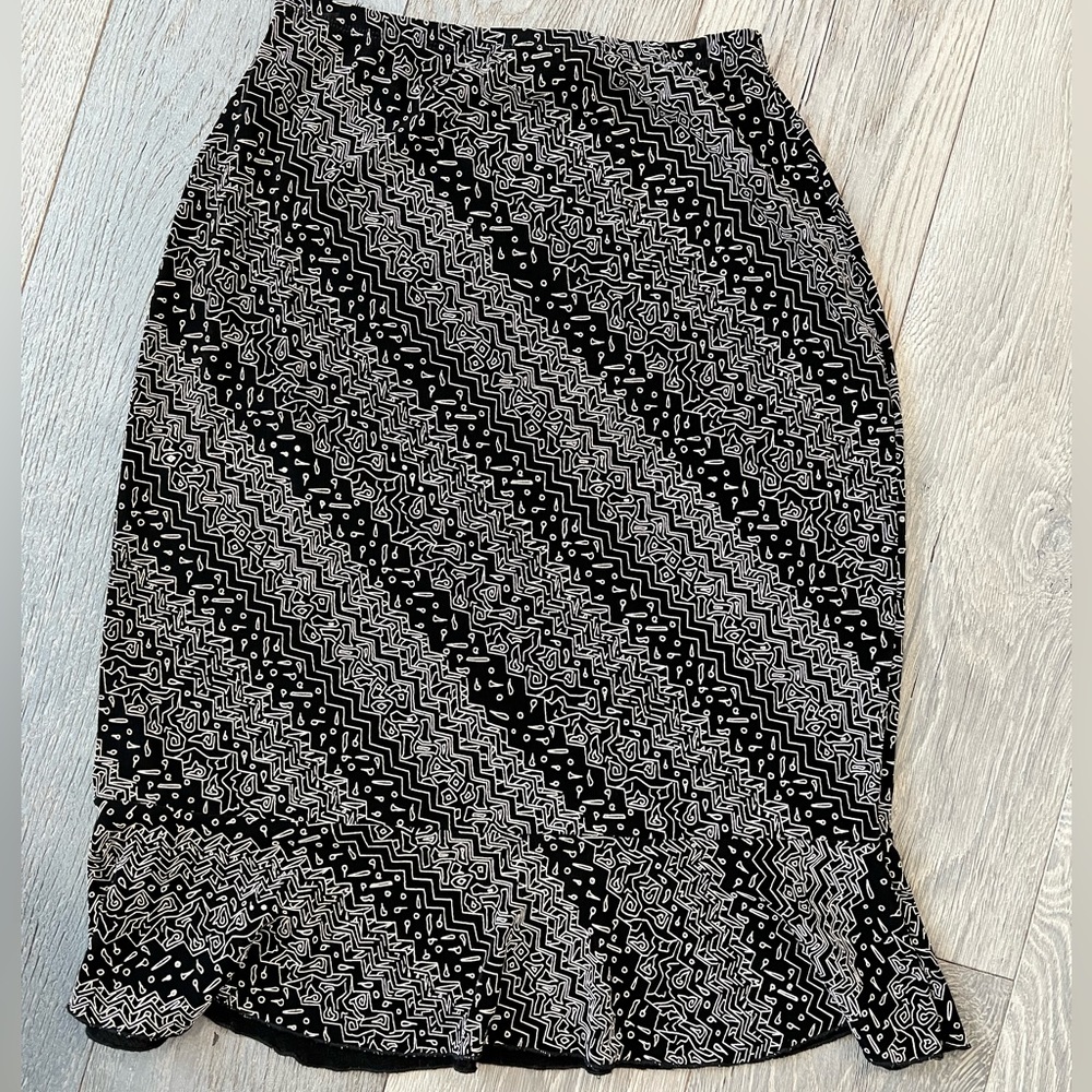 vintage 90’s patterned skirt